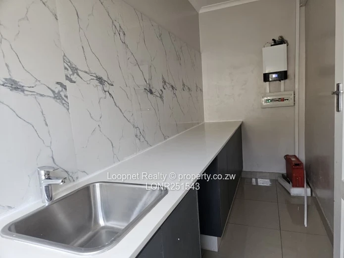 Spacious 4BR Family Home with Borehole in Arlington