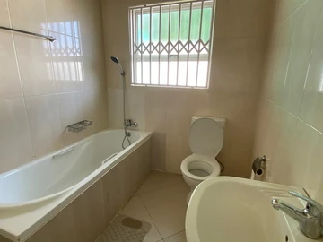 2 Bedroom Garden Flat