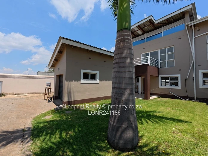Modern & Secure 3 Bedroom Garden Flat To Let - Strathaven (Harare West) (Sole Mandate)