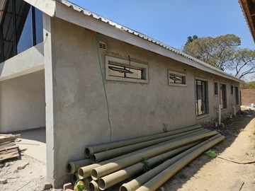 4 Bedroom Garden Flat