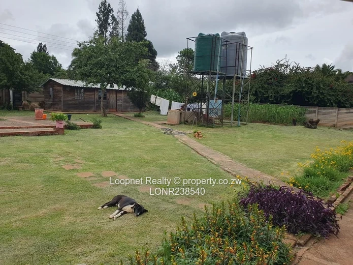 Bluff Hill 3-Bed Home with Borehole & Large Garden (Sole Mandate)