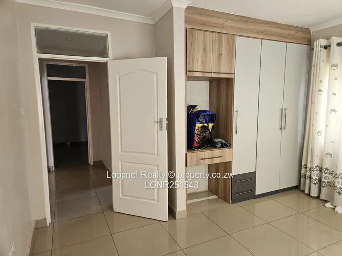 Spacious 4BR Family Home with Borehole in Arlington