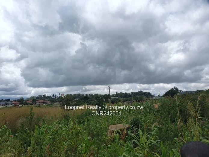 4800m² Manresa Land on Tarred Road — Subdivision Ready