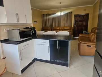 2 Bedroom Garden Flat