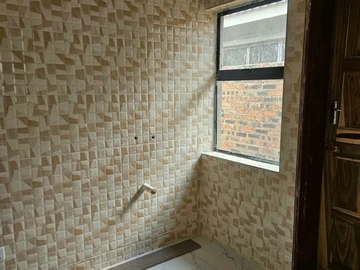 3 Bedroom Garden Flat