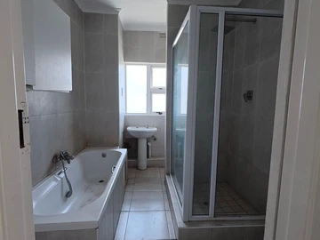 3 Bedroom Garden Flat