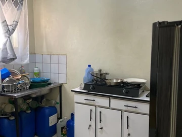 2 Bedroom Flat & Apartment