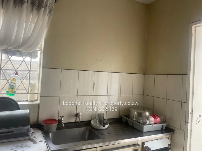 3-Bed Houghton Park House - Carport, Spacious Cottage, Garden