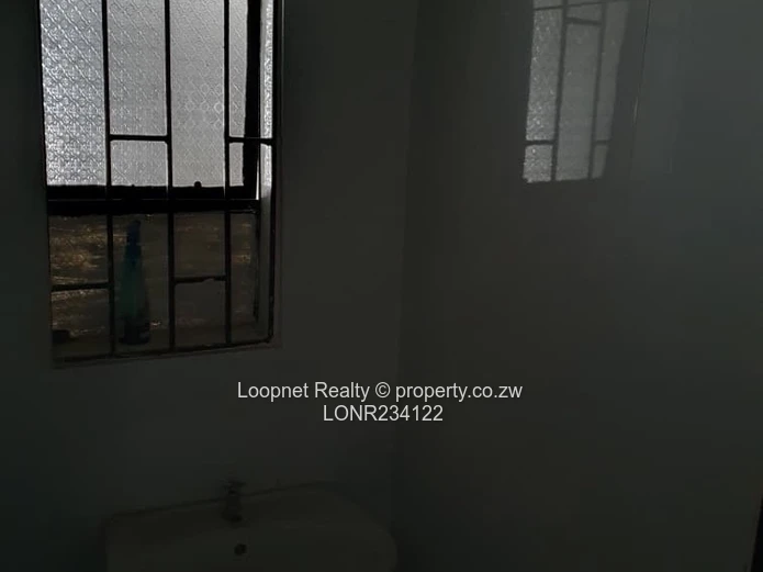 St Marys Retail Shop — 200m², Tiled, Walled, Good ZESA (Sole Mandate)