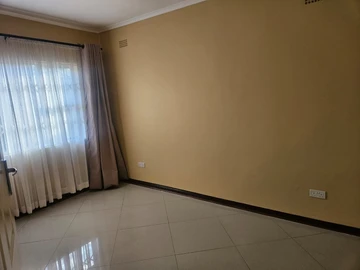 2 Bedroom Garden Flat